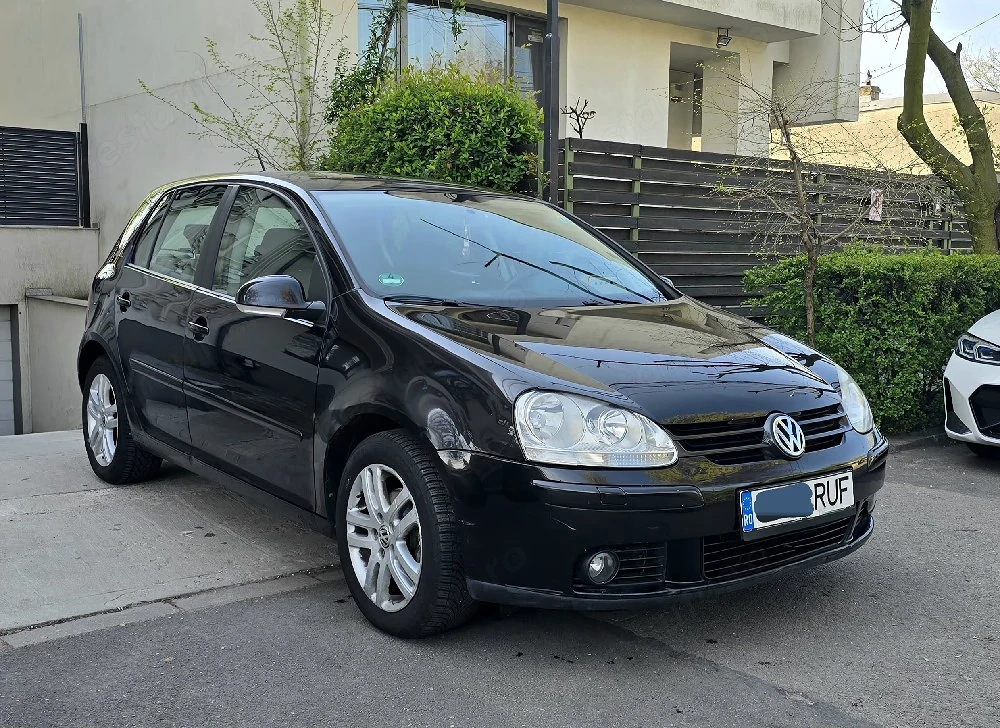 VW  Golf  5