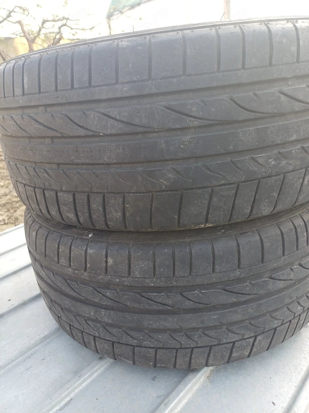 Vând cauciucuri de vară seria:225/45R17