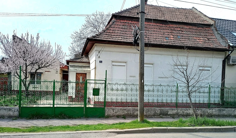 Vând casă proprietate personală 
