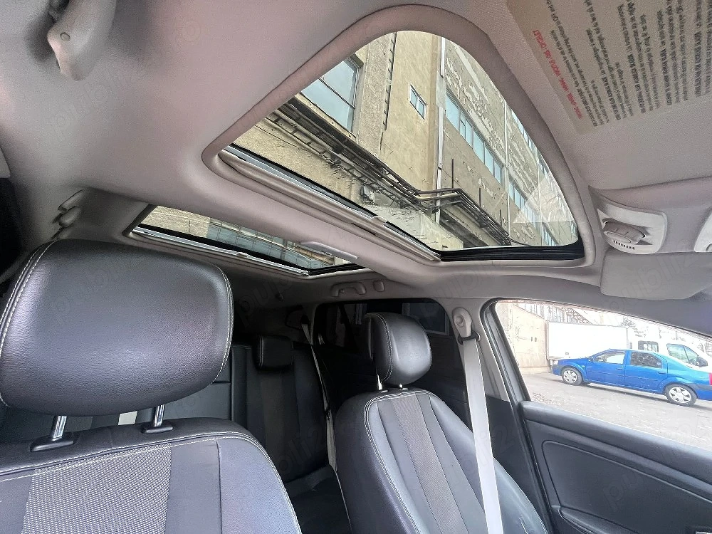 Vând renault megane 3 break