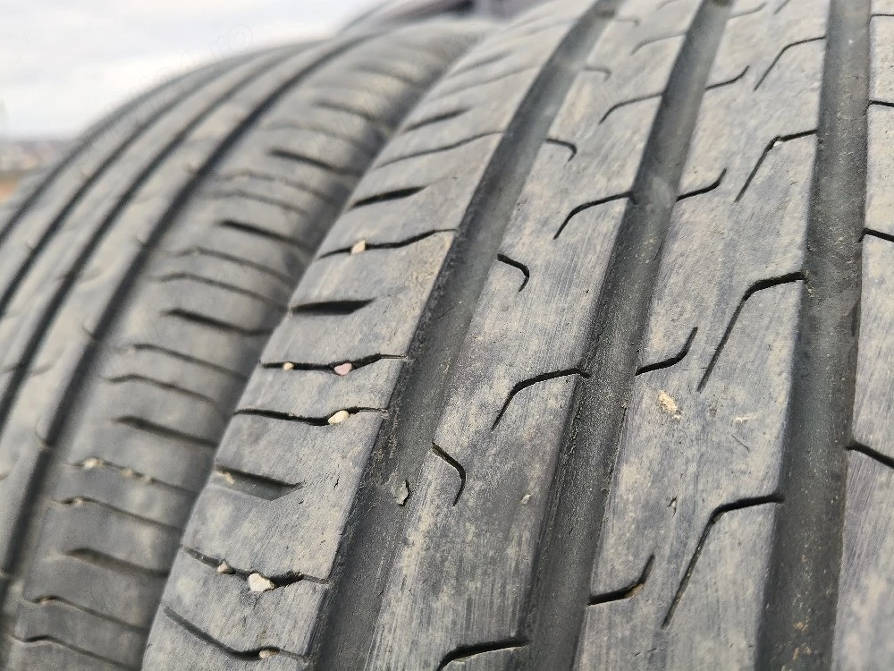 Continental 215 60 17 DOT 2023