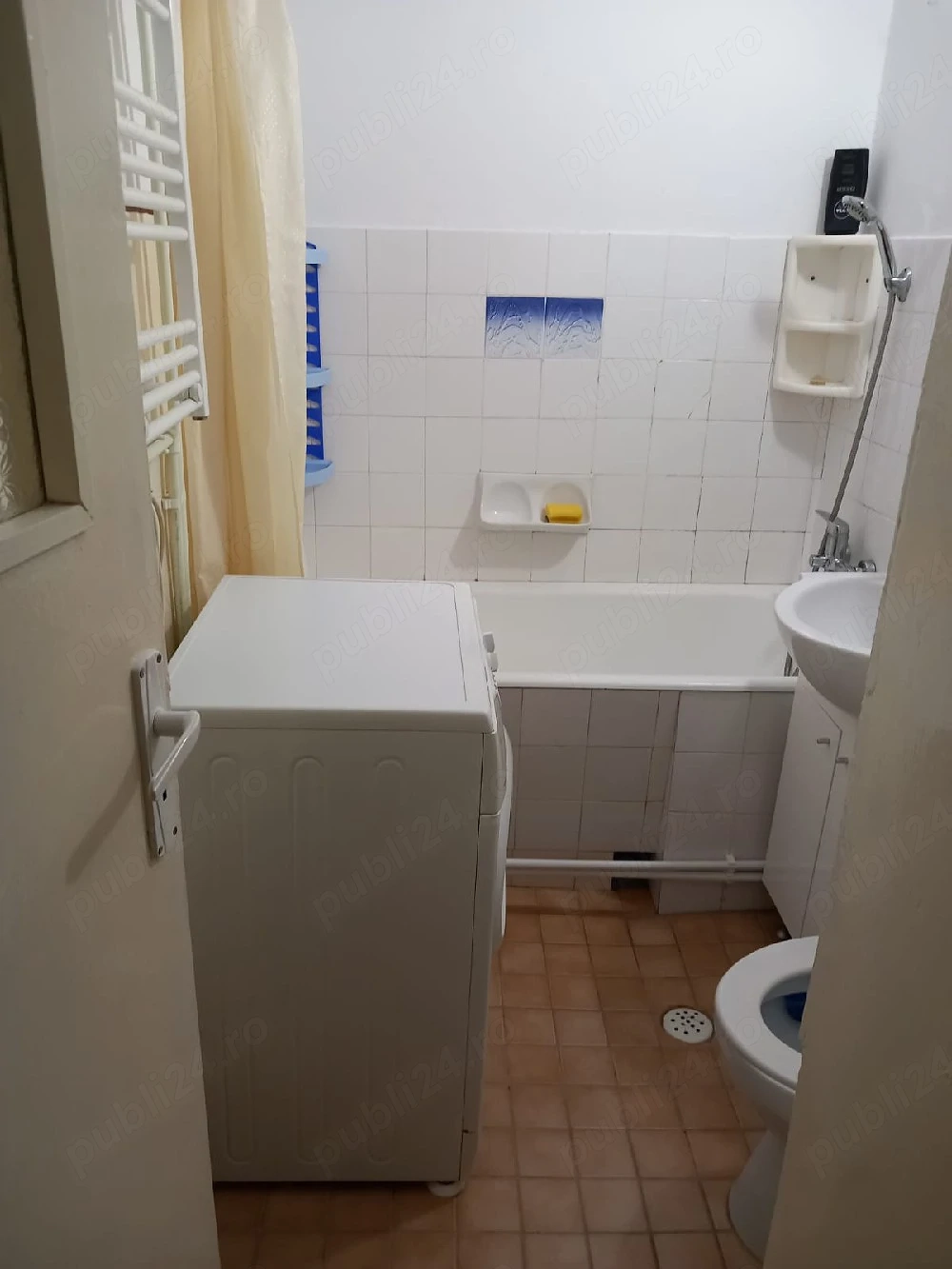 inchiriez garsoniera