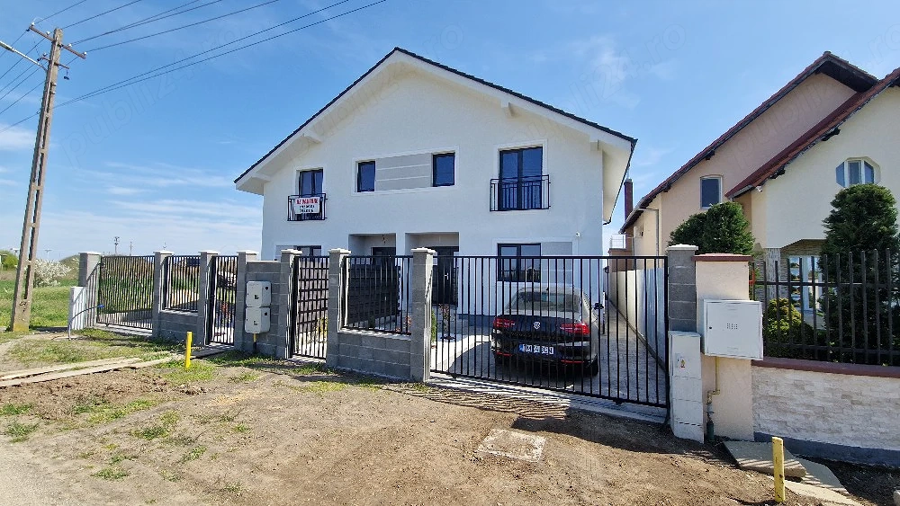 Proprietar - Duplex De Vânzare Remetea Mare Pret 159900 Euro