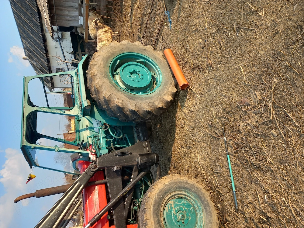 Vând Massey Ferguson