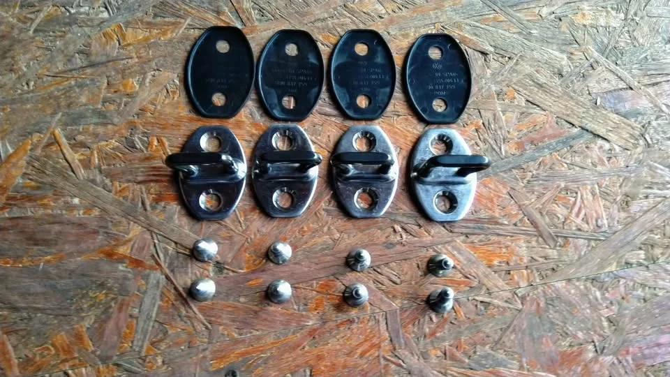 nchizătoare uși coduri 5P0837033 și 6H0837759