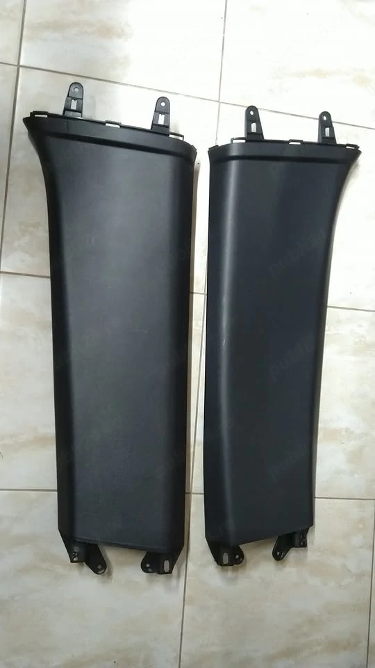 Capitonaj stalp B, interior, partea inferioara, stanga si dreapta 5P0867239H si 5P0867240H