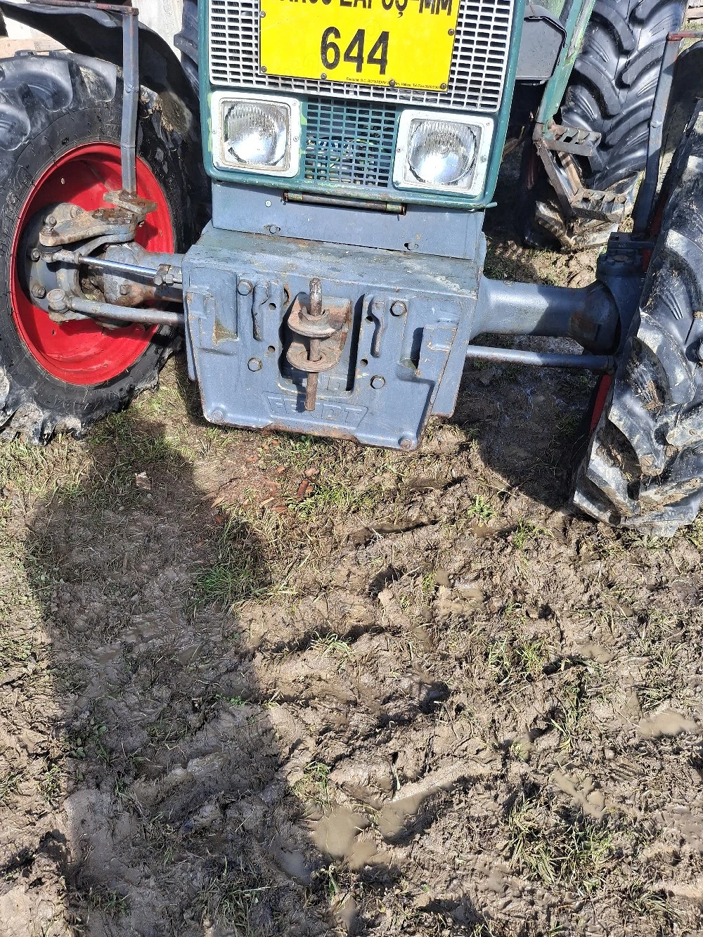 vand tractor fendt 108 LS