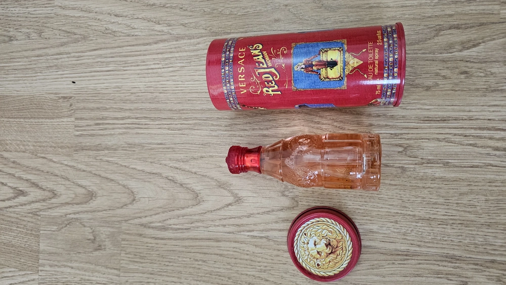 Apa de toaleta VERSACE Red Jeans, Femei, 75ml