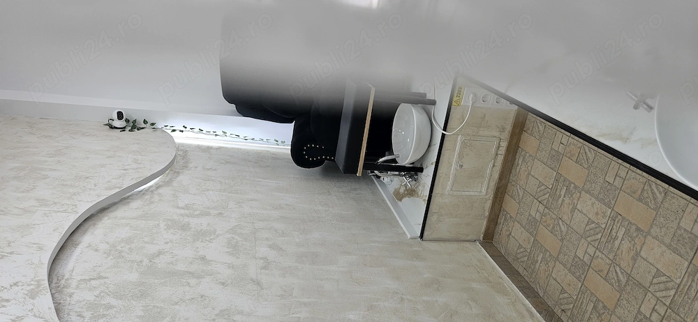 Angajam manichiurista  pedichiurista in Giroc