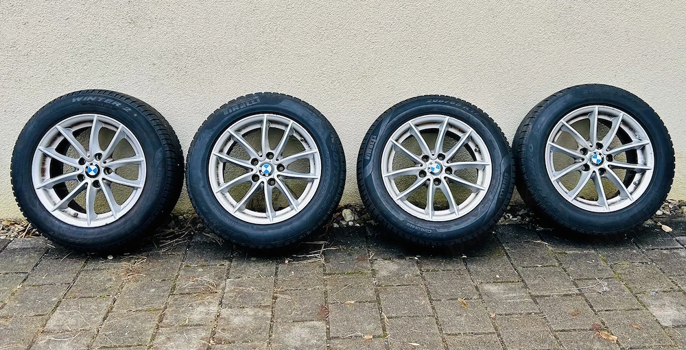 Jante + Anvelope m+s pe 17