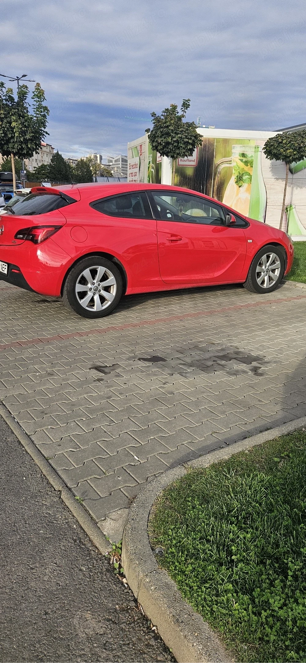 vand opel astra j sport
