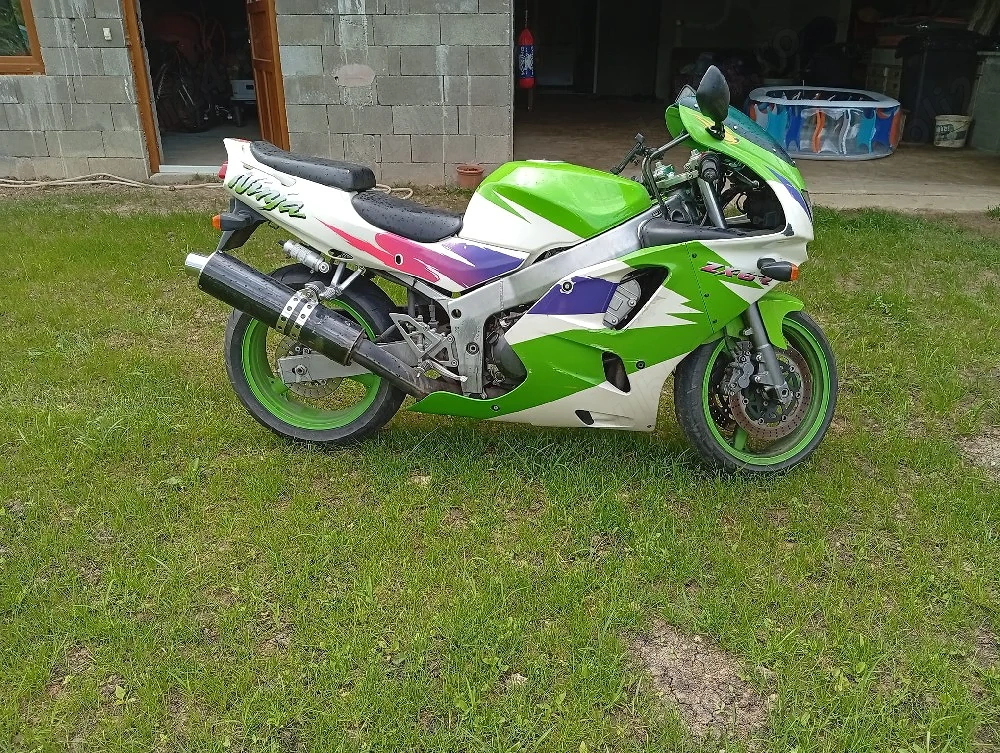 Vand sau schimb Kawasaki ninja 600