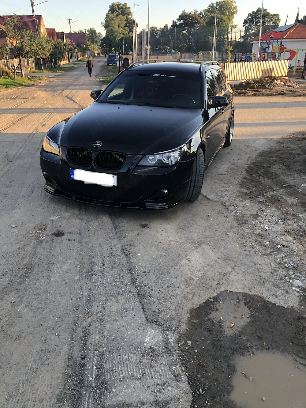 Autoturismu BMW seria 5 E61