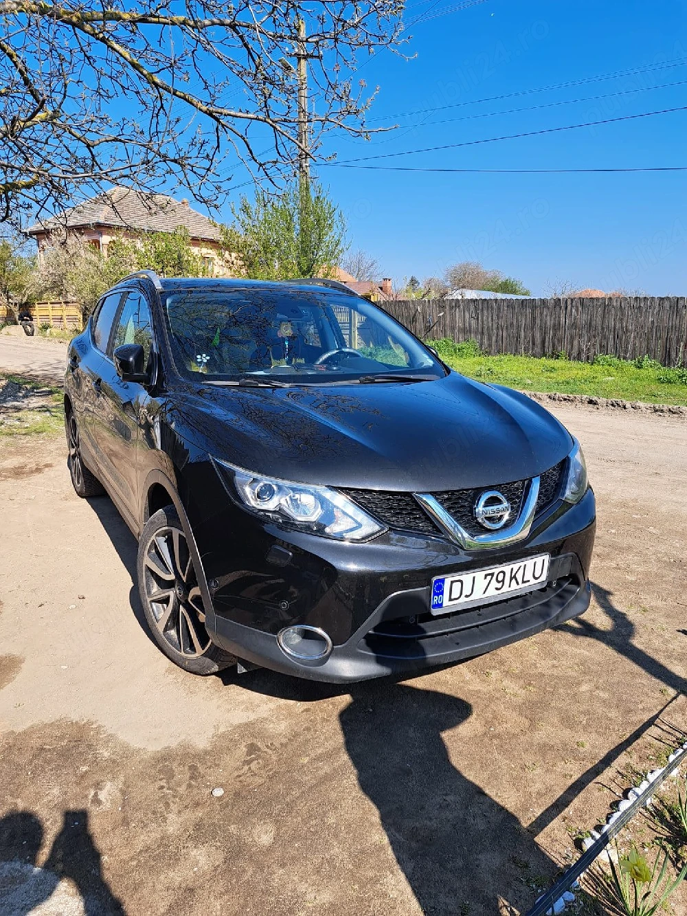 Nissan qashqai 2017 1.6d FULL OPTION