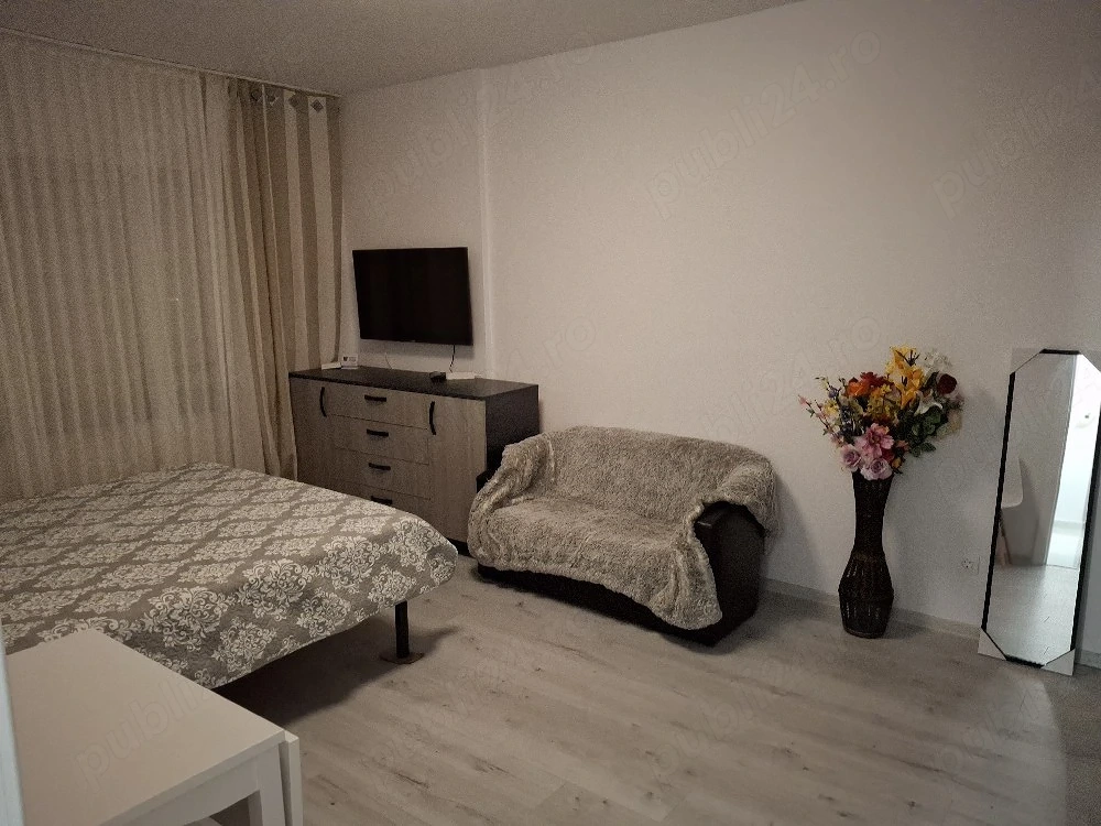 Inchiriez garsoniera spatioasa 