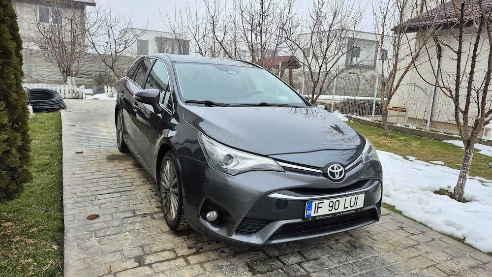 Toyota Avensis 2015, Diesel, Direct proprietar