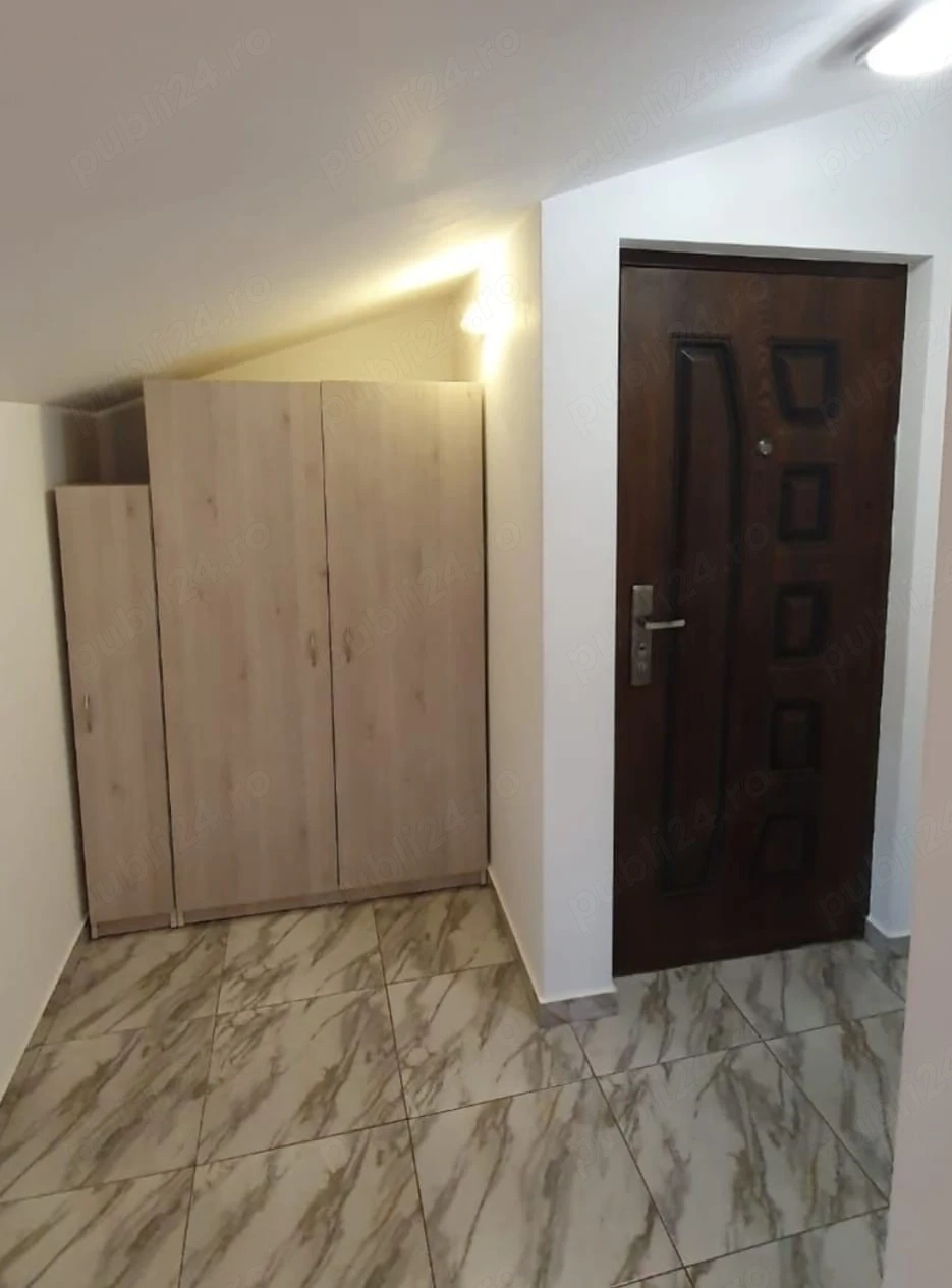 Garsoniera cu utilitati incluse