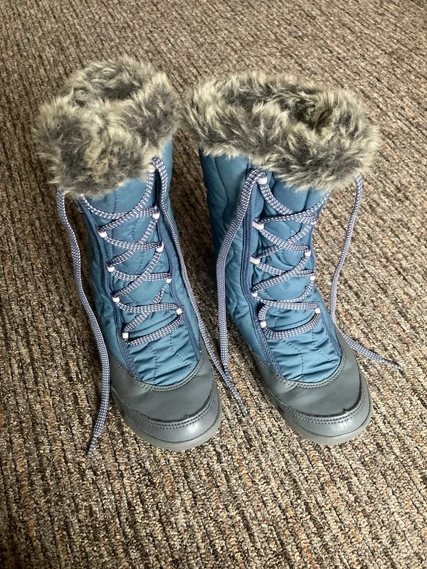 Cizme Quechua noi de iarnă, impermeabile si imblanite, de fetita