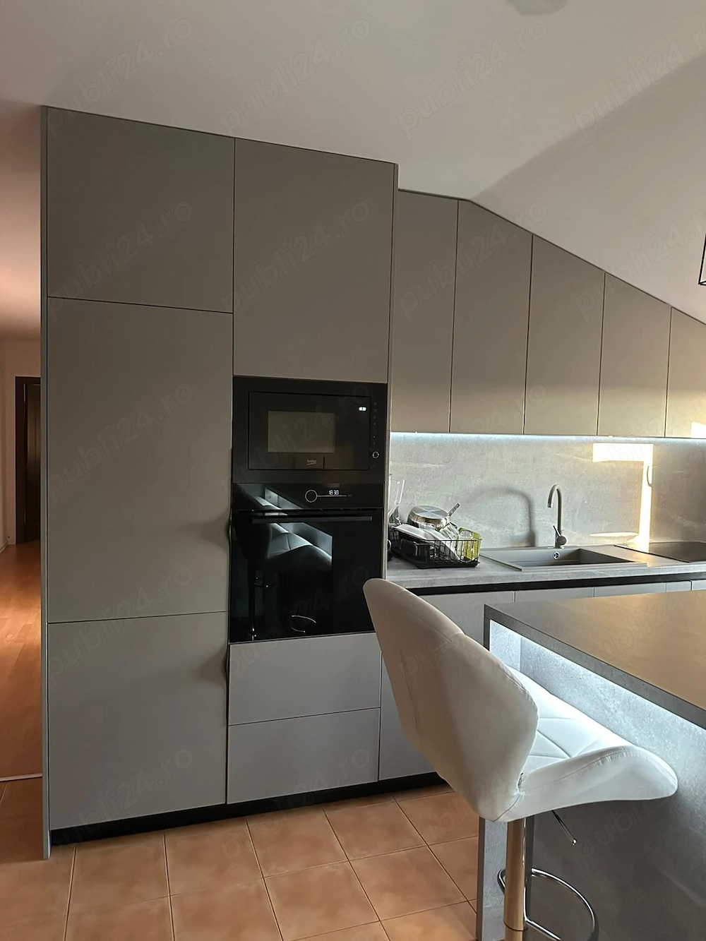 Apartament 2 camere decomandat în Timișoara   zona Fridorf (în fața Liceului Auto).