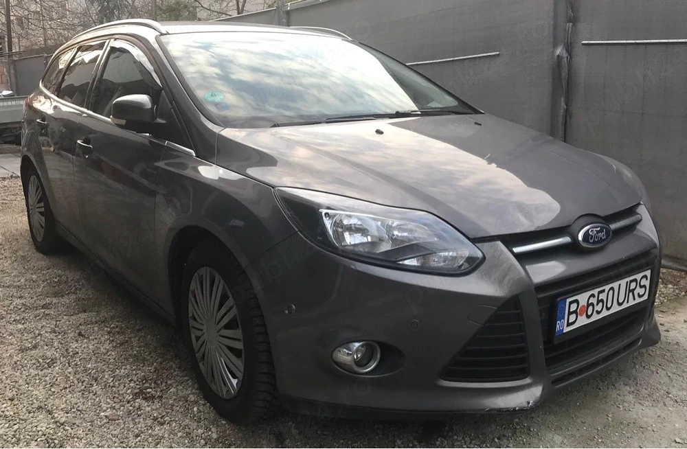 Vand Ford Focus MK3 Champion Edition 2011-2012