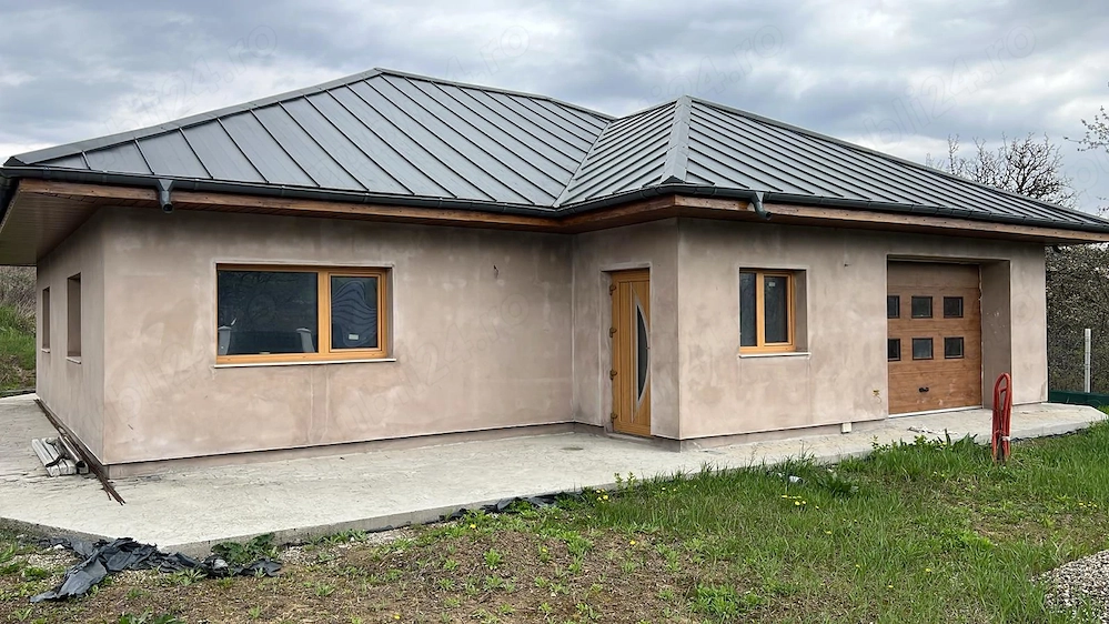 Casa de vanzare in sat Corbu,  comuna Lipovat, judetul Vaslui 