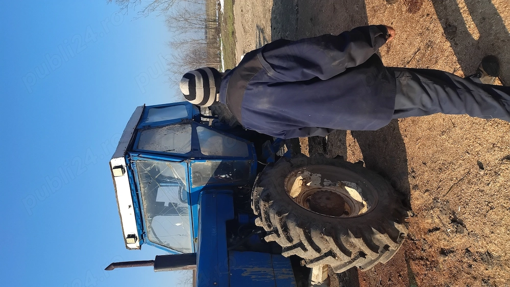 Vând . Schimb cu auto sau lemn de foc 