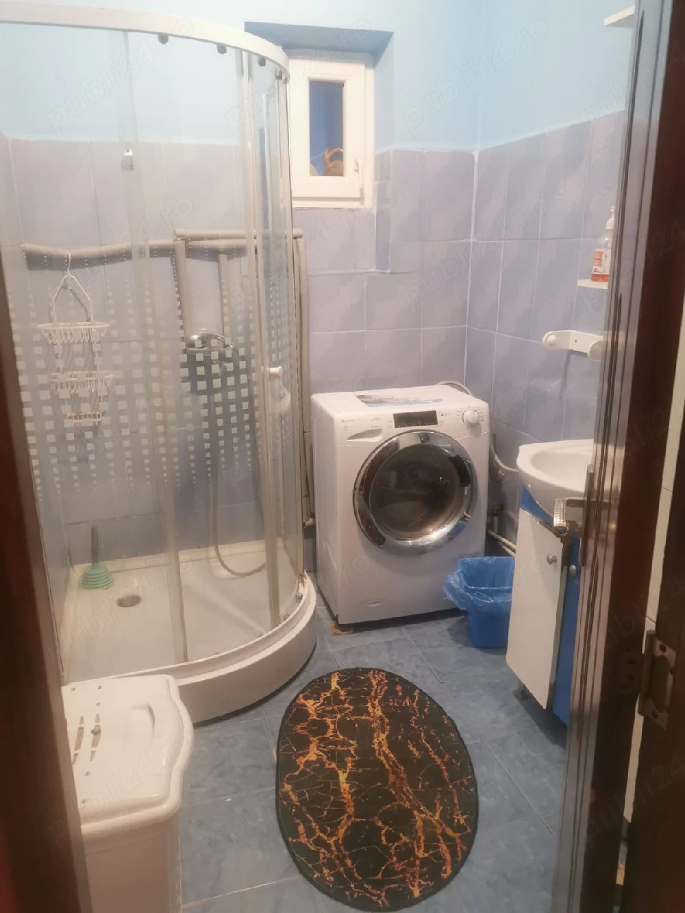 Închiriez apartament 2 camere Zona Liceului - Brad 