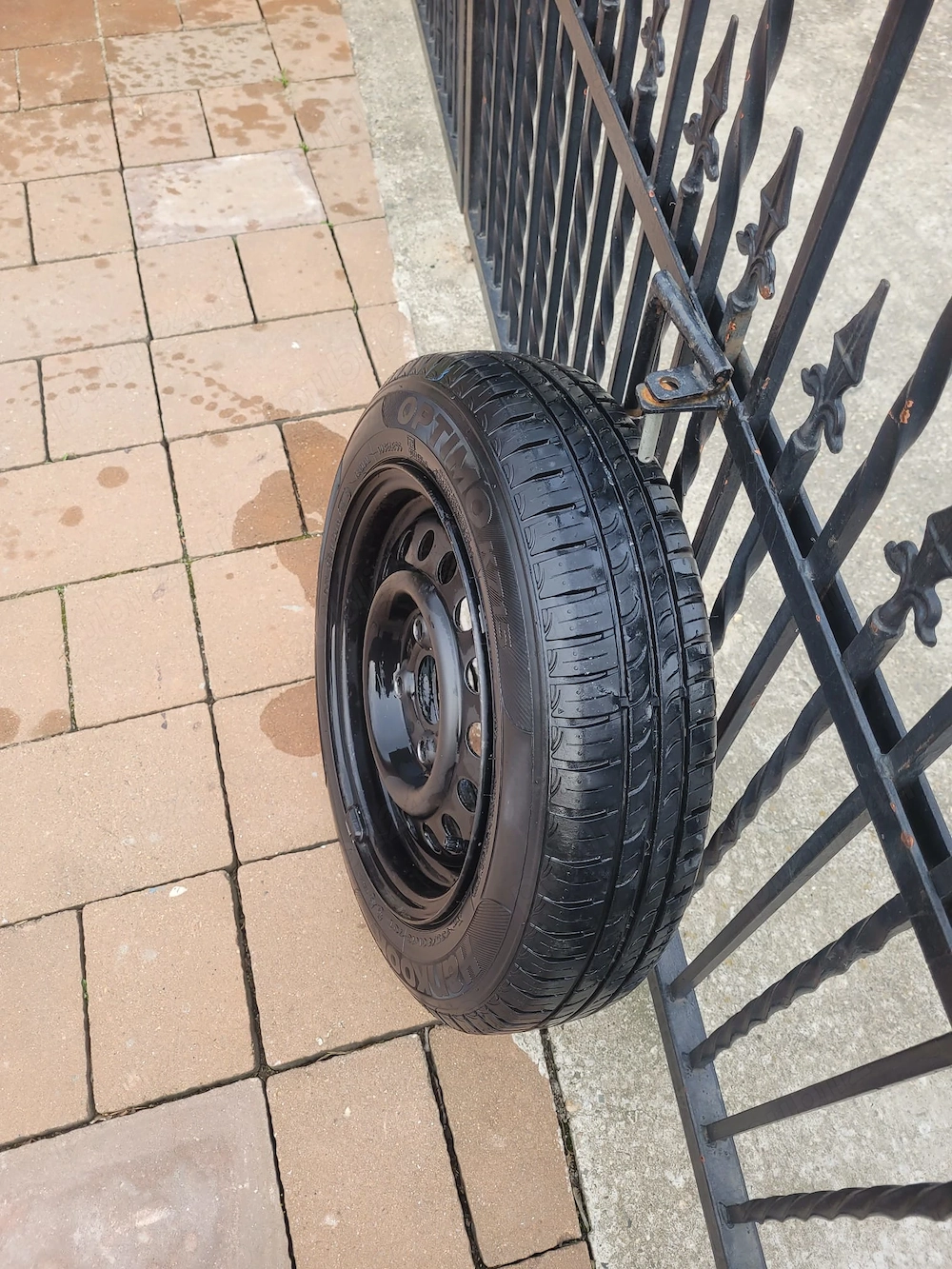 Vand roti remorca 750 kg