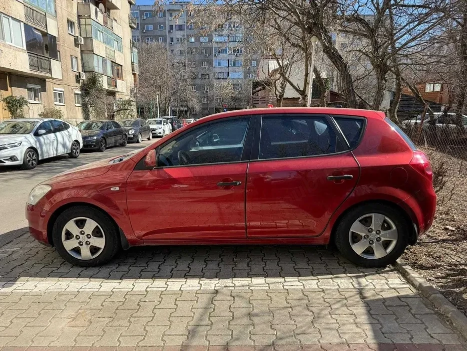Kia Ceed 1.4B 2008