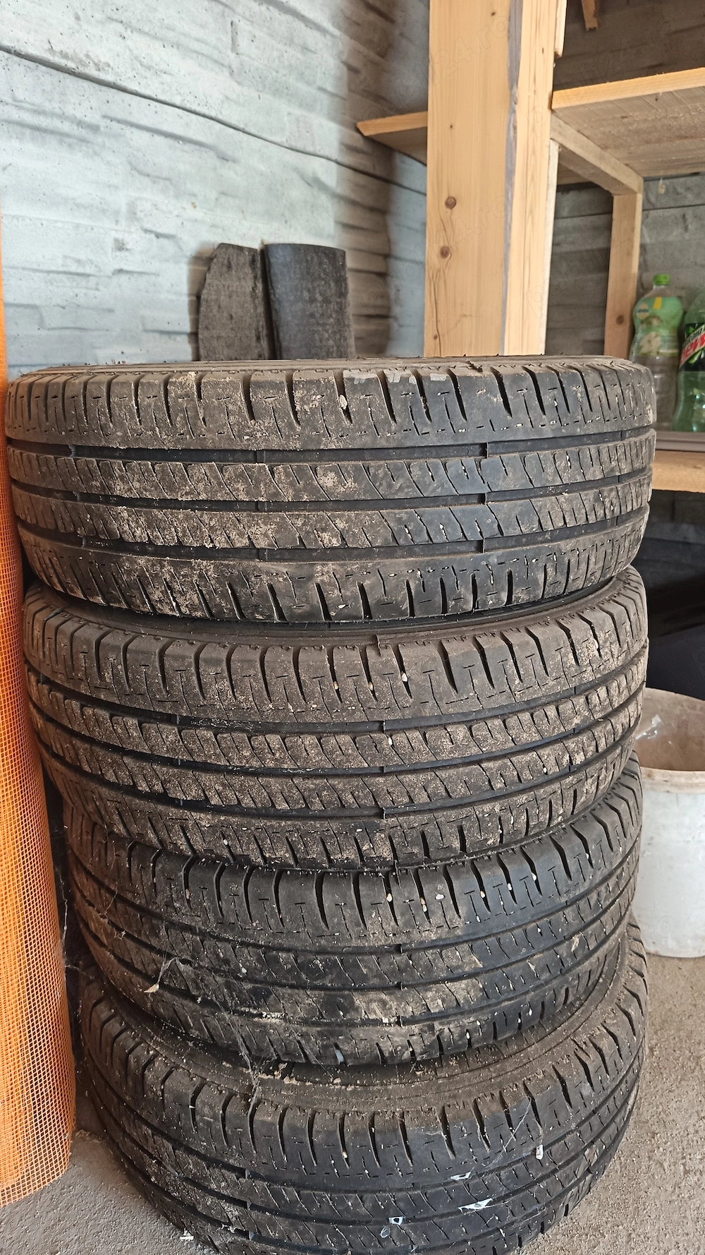 Vand anvelope vára 205/65 r16c