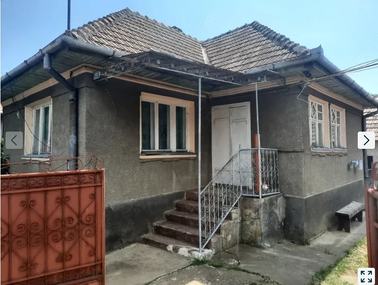 Vand casa sat Rediu comuna Aiton