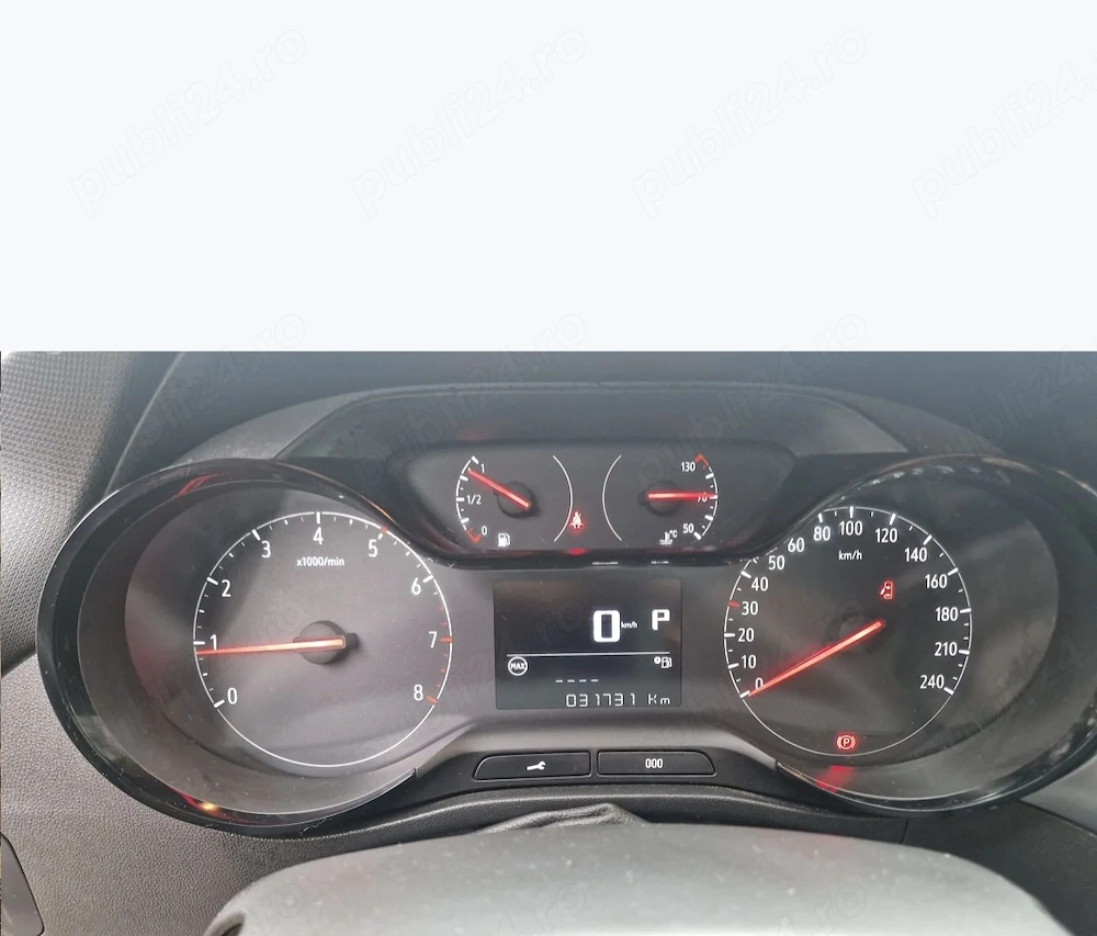 Vând Opel Crossland X automata 