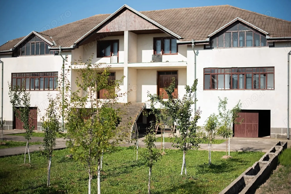 Casă de vânzare Caransebeș – 2 duplexuri, proprietate unică