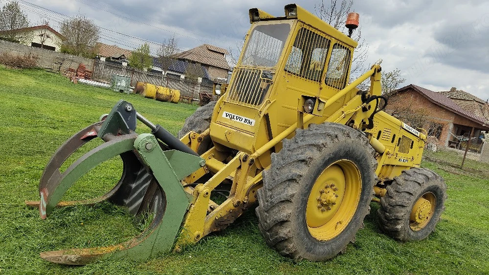 Vând Volvo BM 841