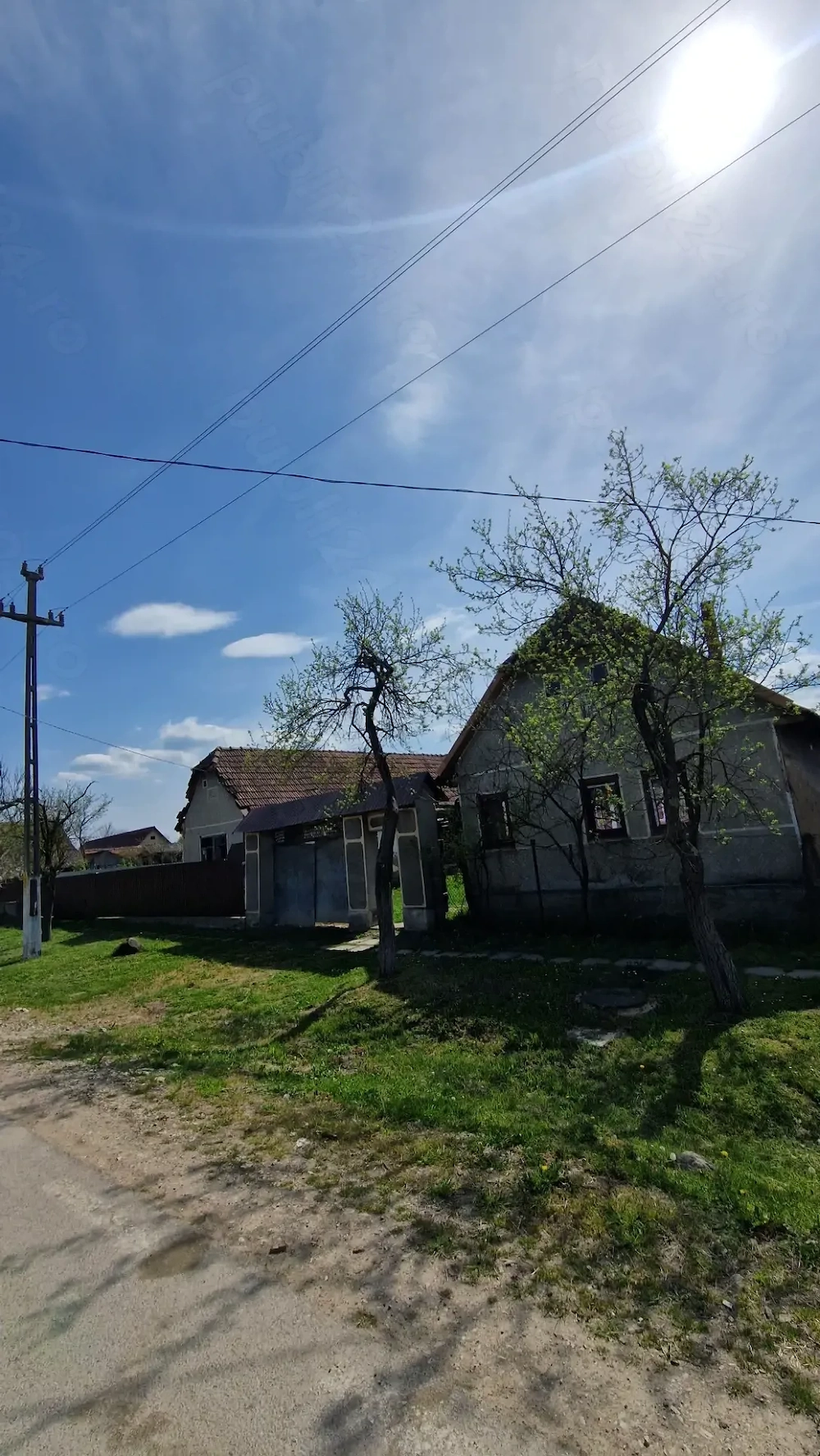 Casa de vanzare in Luguzau