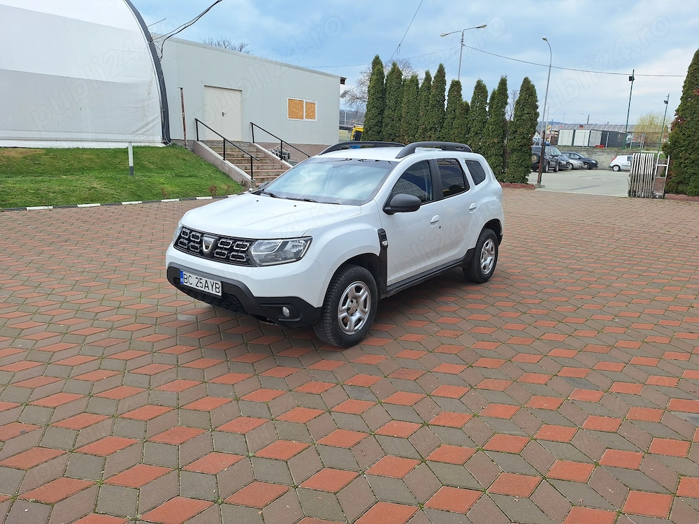 4x4 duster.  An 2019.  Diesel 15.   Clima.  7800 euro
