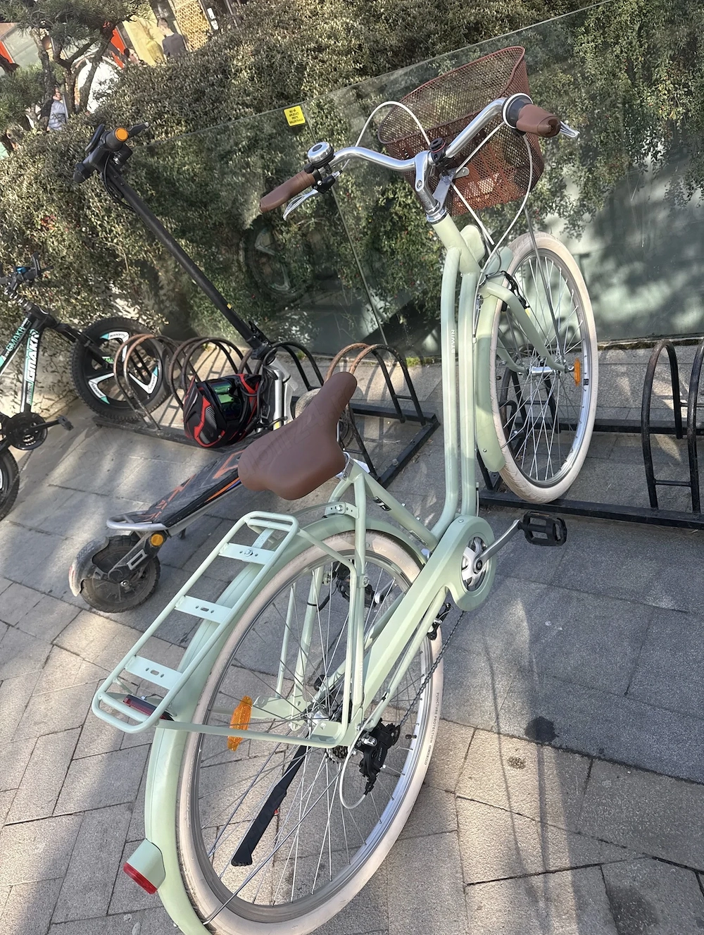 Str traian nr 10 iasi