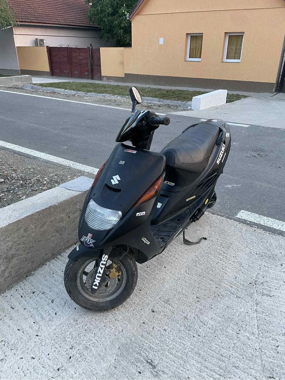 Scuter suzuki ap de 50