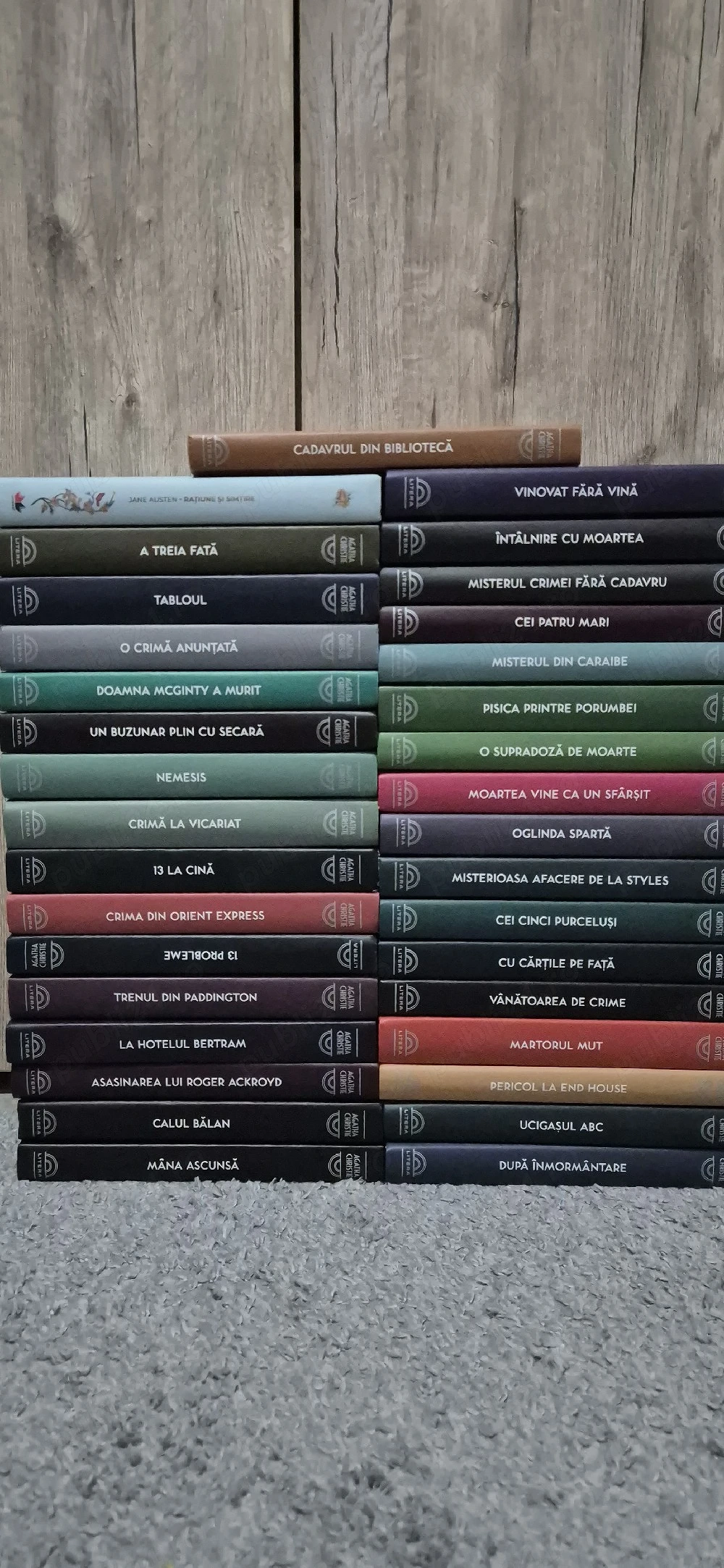 Colectie Carti Agatha Christie, 34 de carti copertate 