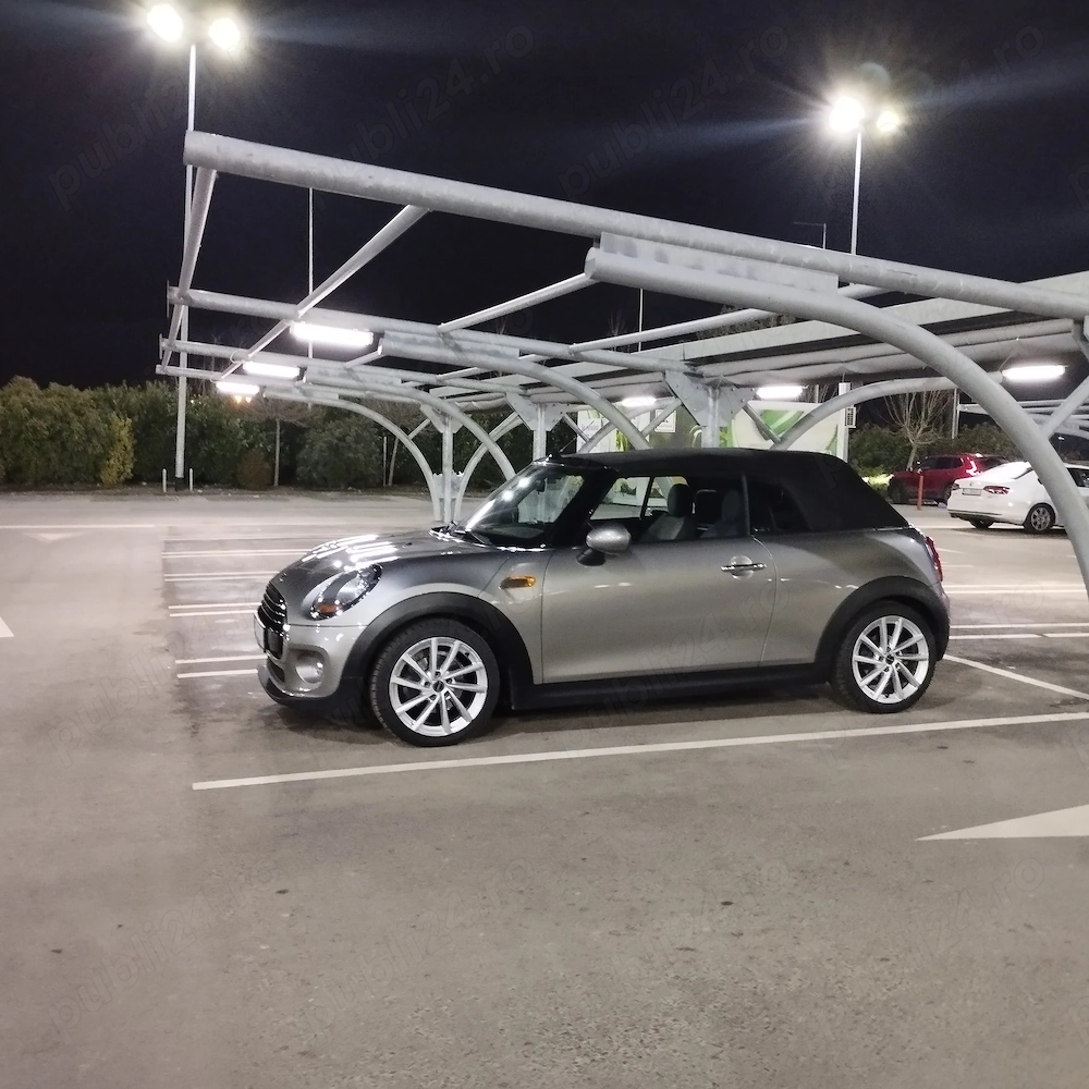 Mini Cooper Cabrio, impecabil