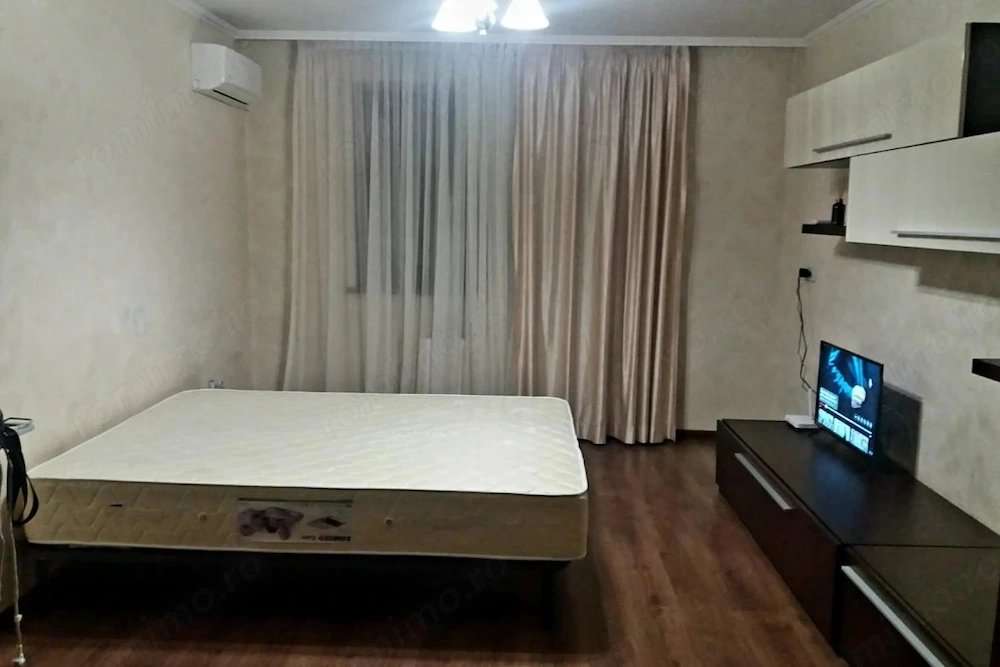 Inchiriez garsoniera in zona Crangasi