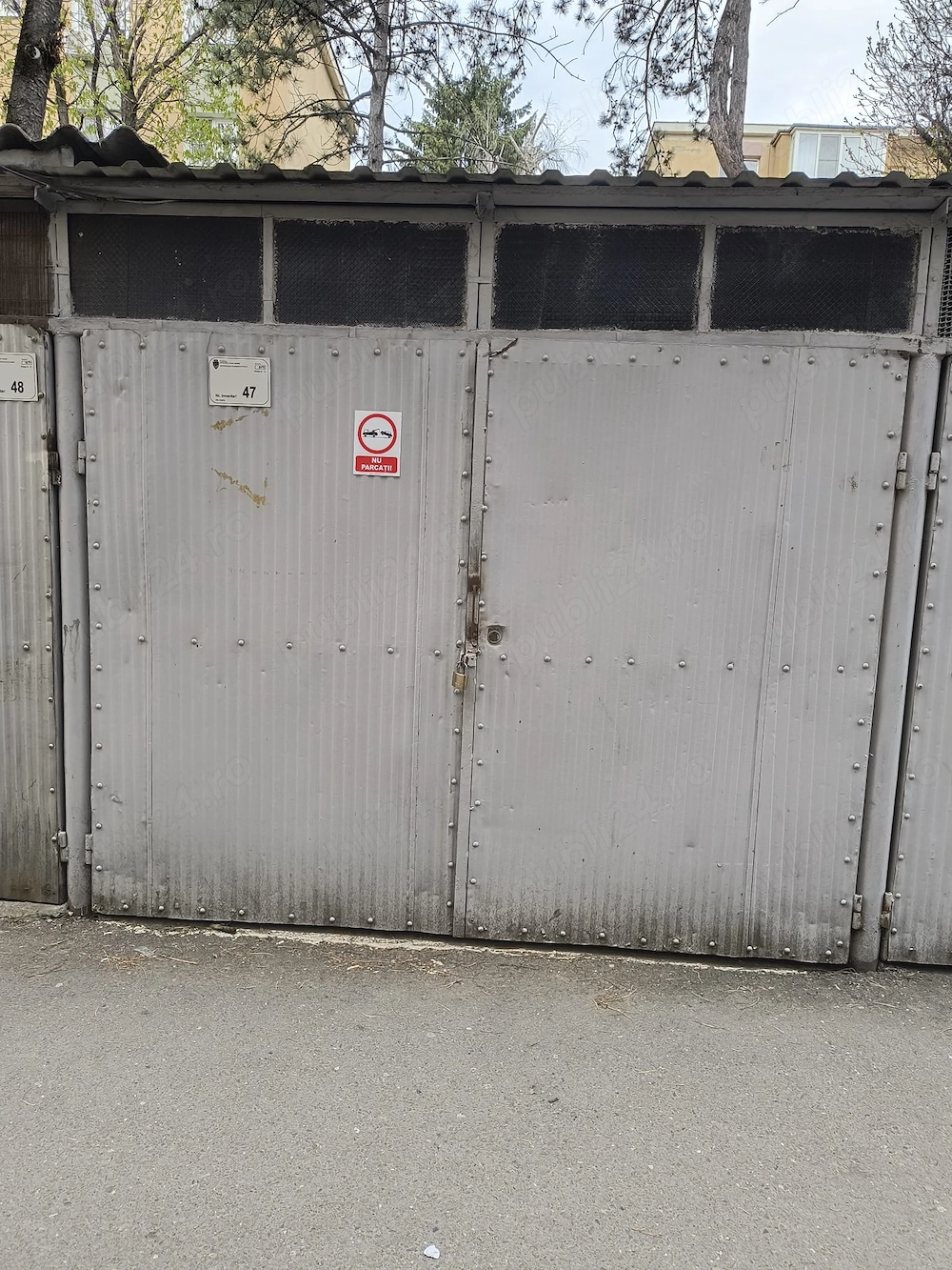 Vand  apartament cu 2 camere, cf 2, etaj 4 4, zona  Aleea Savinesti 