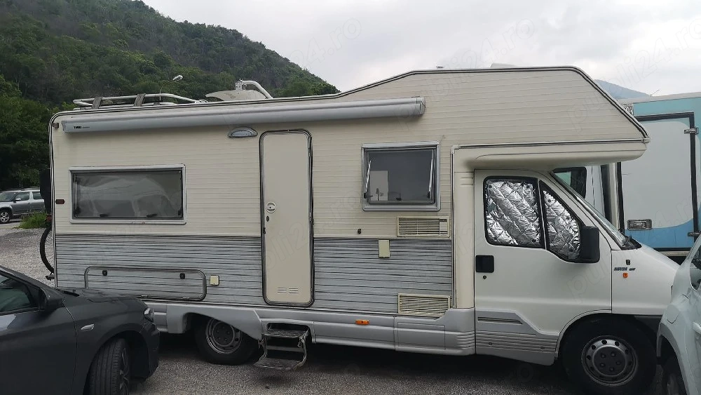 autorulotă impecabilă 