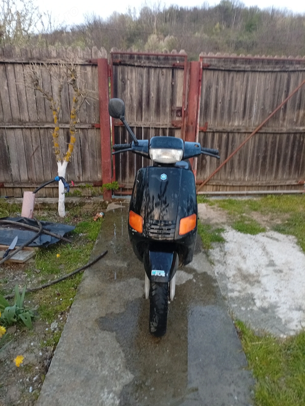 Scuter Piaggio zip 49 cc 2t Benelux de vanzare