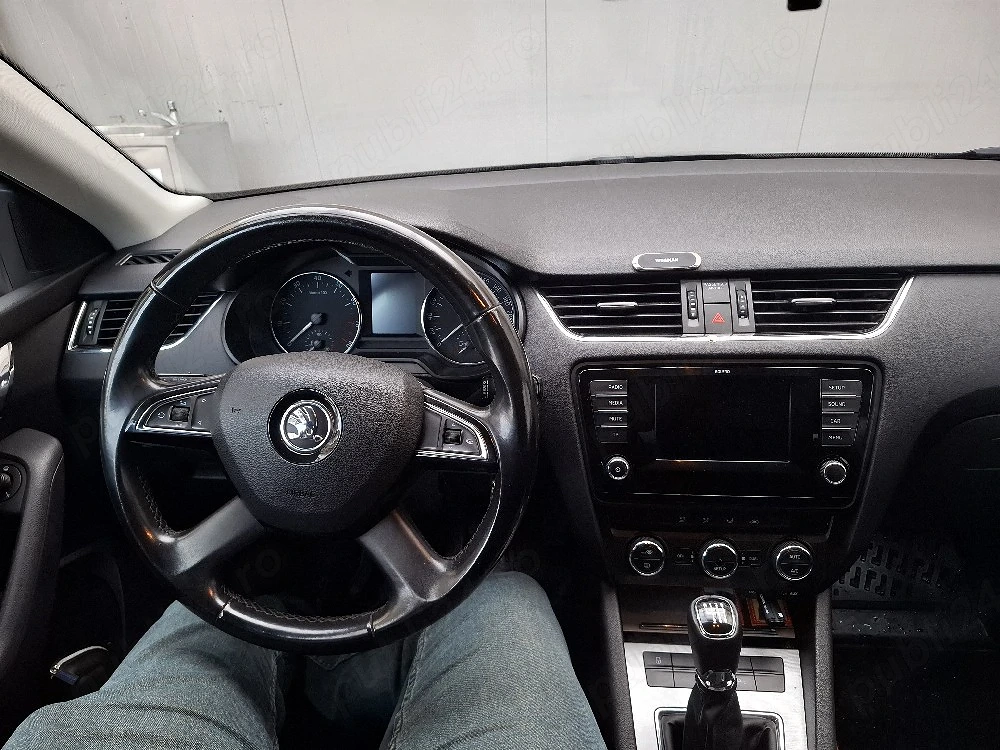 Vând Skoda Octavia 