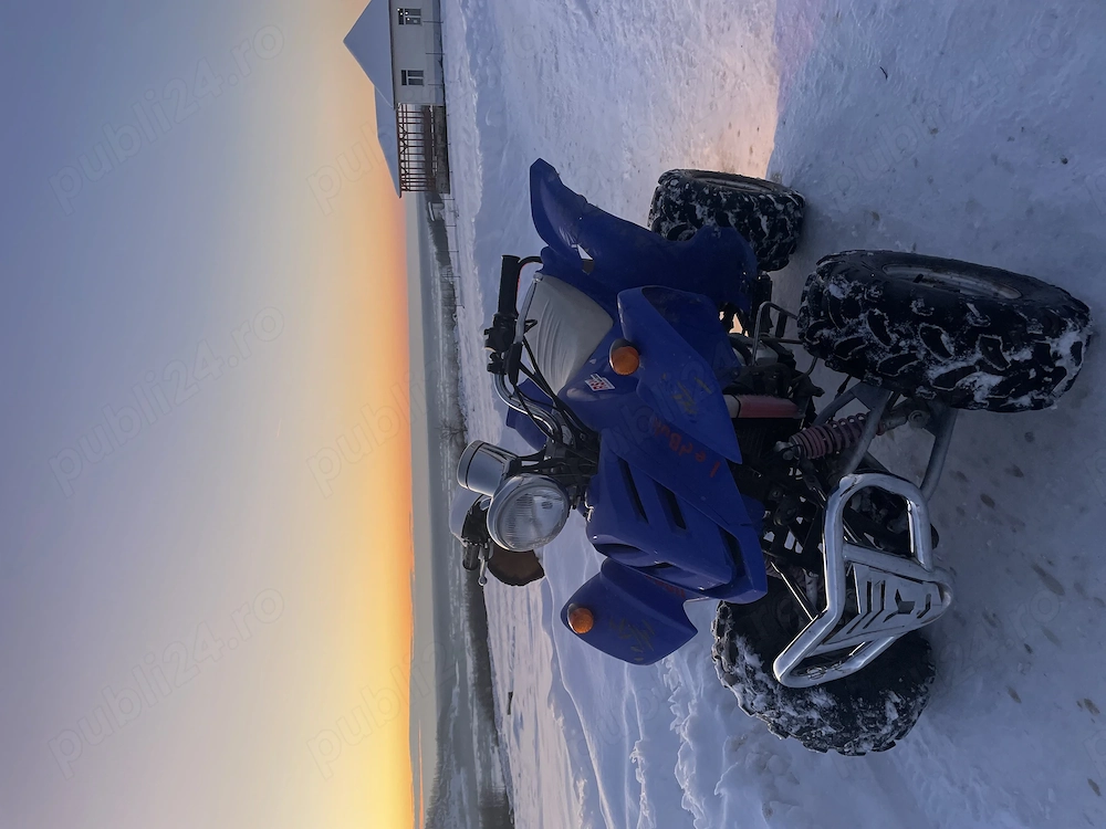 Vând atv 200 cu 5 trepte cu mici defecte 