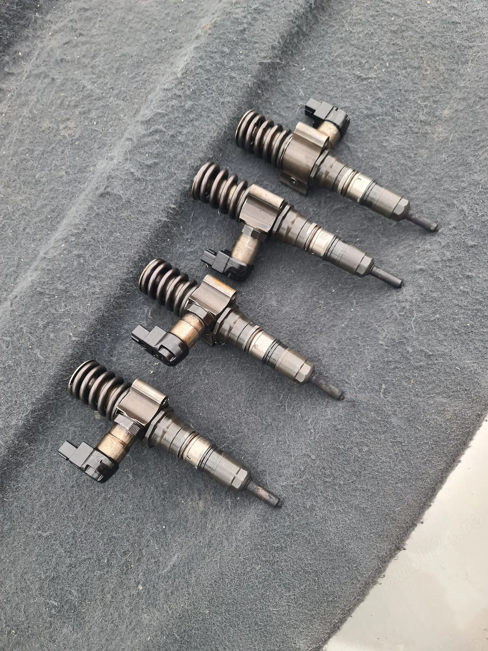 Injectoare VW 03G130073T Motor 2.0TDI 170CP BMN