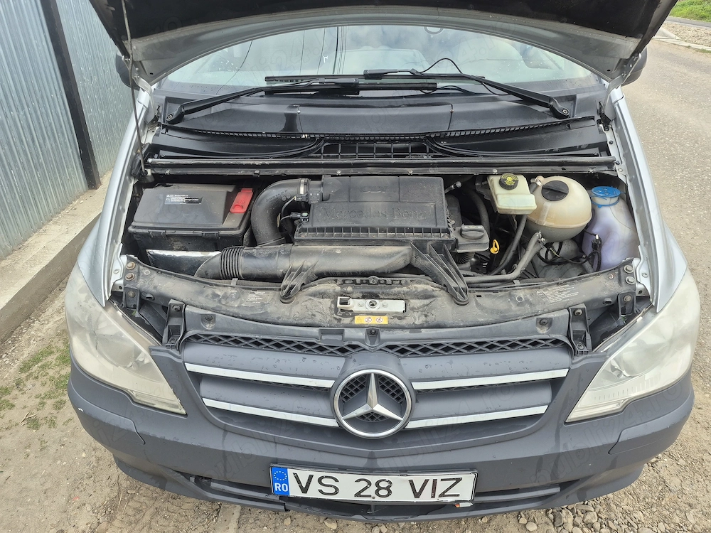 Vând Mercedes vito 2012
