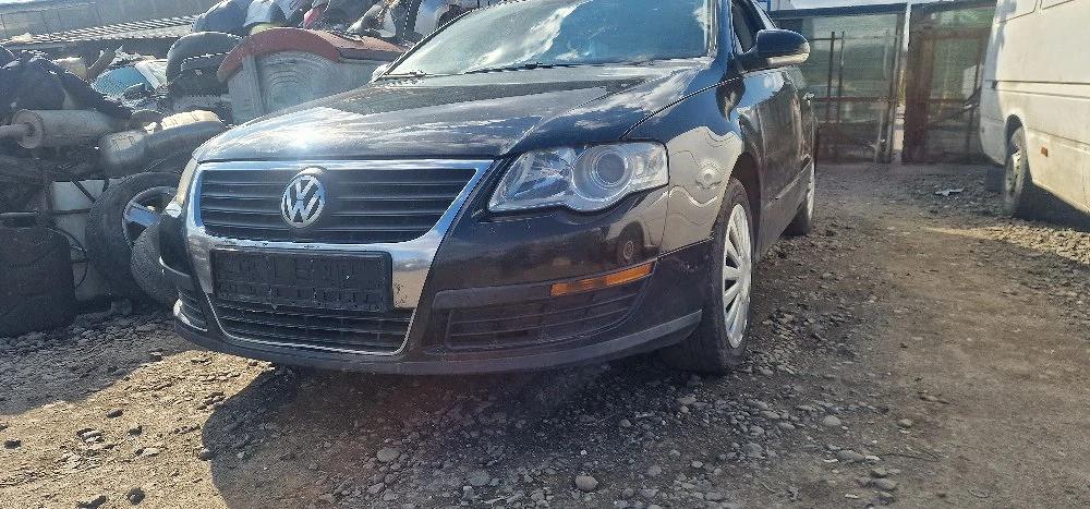 dezmembrez Volkswagen Passat 