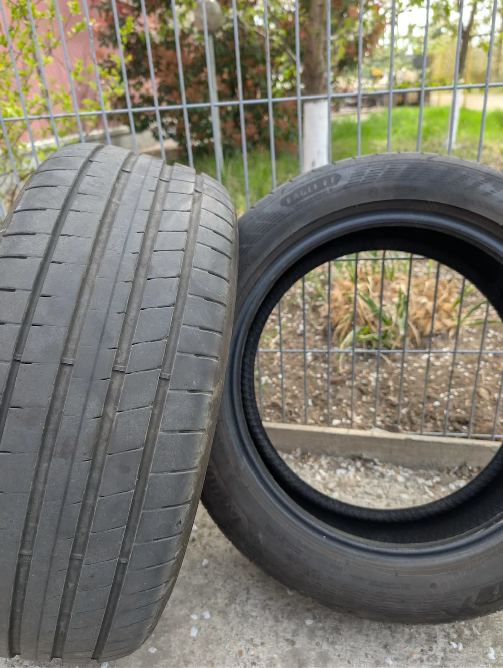 Vand 2 anvelope GOODYEAR 225 / 50 R17 98Y